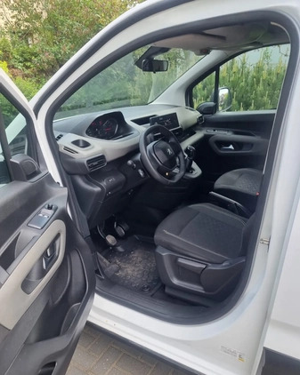 Peugeot Rifter cena 69900 przebieg: 30096, rok produkcji 2020 z Brzozów małe 154